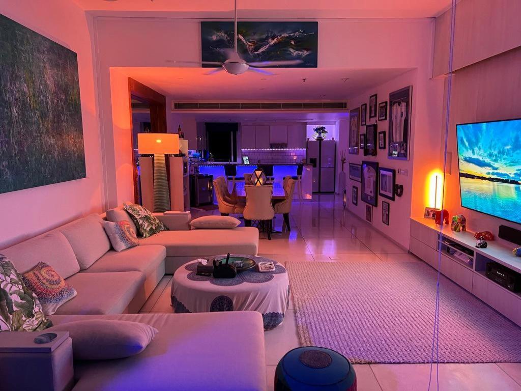 The Chava Resort Praia de Surin Exterior foto