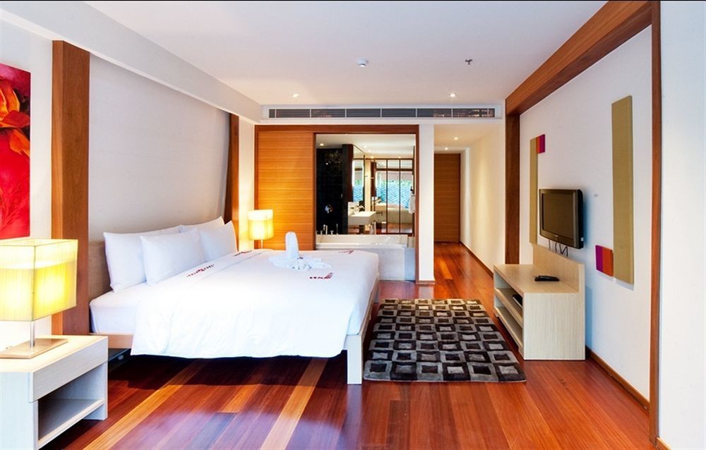 The Chava Resort Praia de Surin Exterior foto